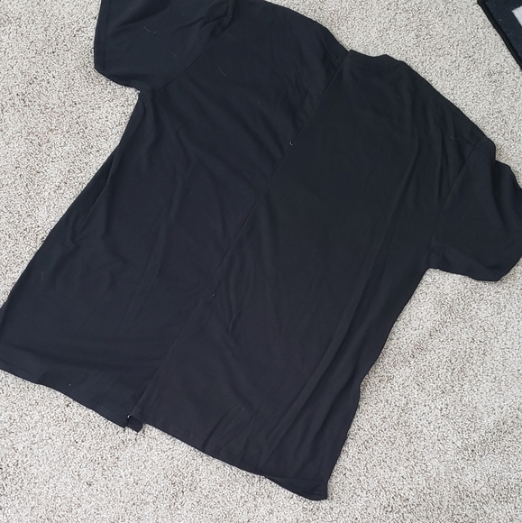 Upcycle tshirt #1 - Picture 3 of 3